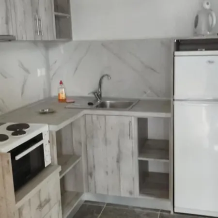 Prionas Studios Паралия-Скотинас