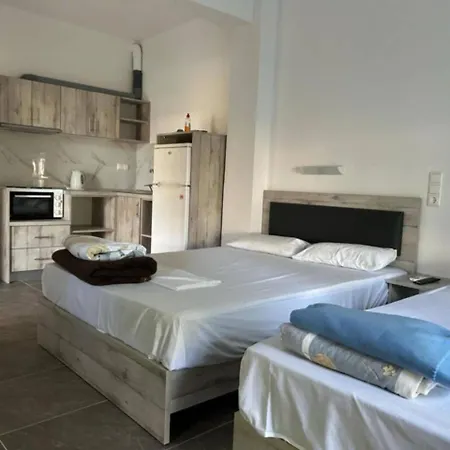 Prionas Studios Паралия-Скотинас